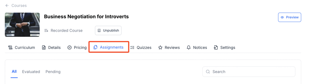 This image contains the screenshot of Klasio Assignment management window with Assignment Status list in highlight.